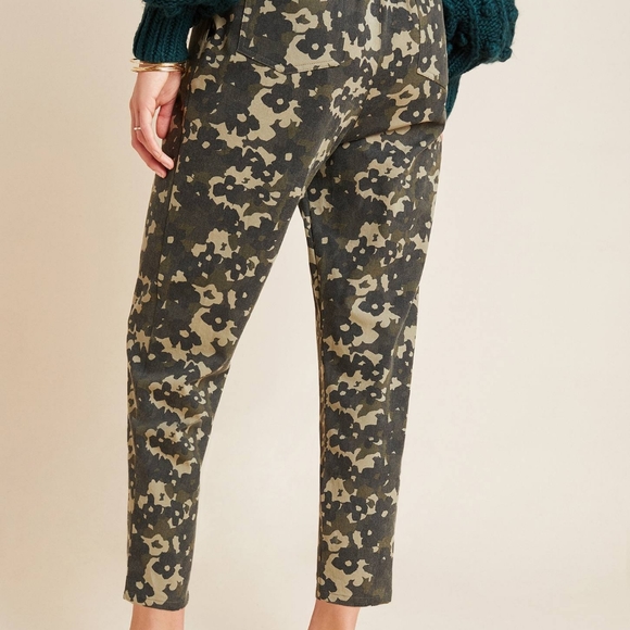 ANTHROPOLOGIE Floral Camo Trousers - Picture 3 of 12
